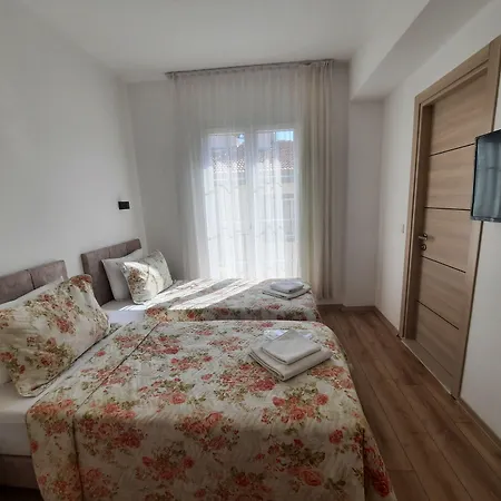 Couette-café Adil 4*